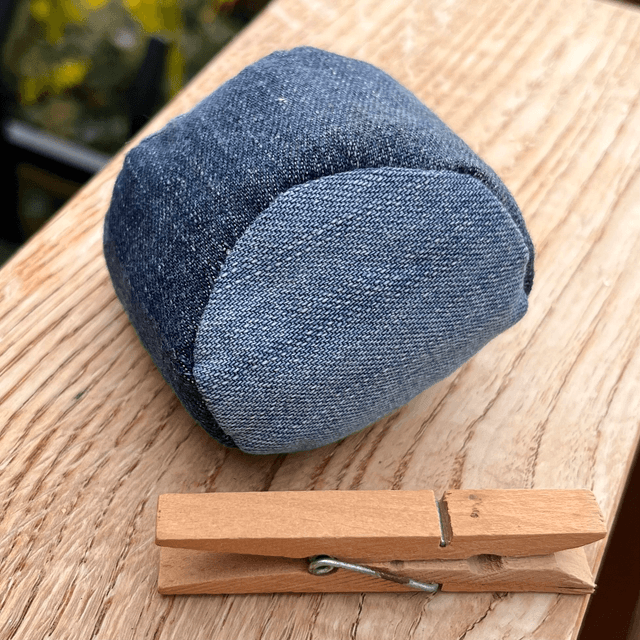 Setje blauwe jongleerballen