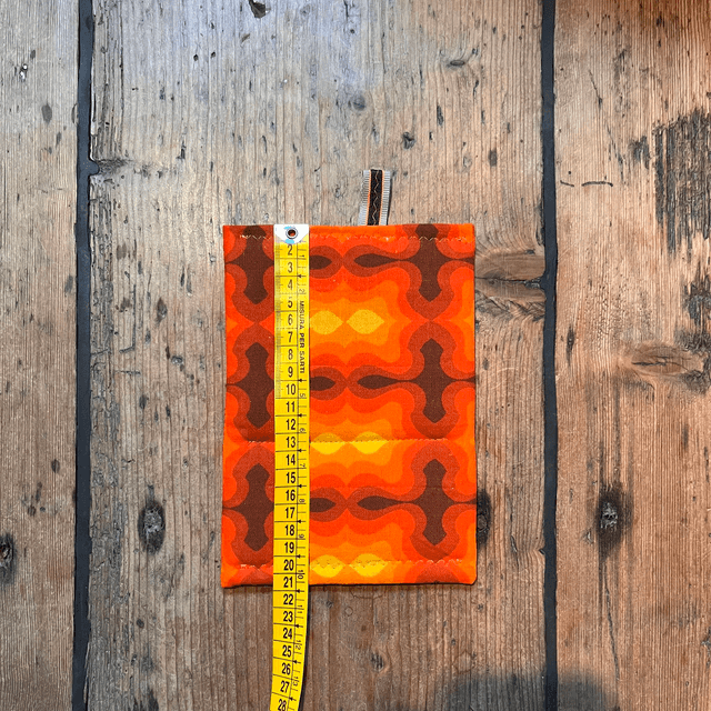 Oranje pannenlap